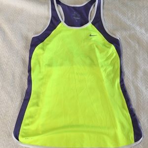 Nike workout tank top